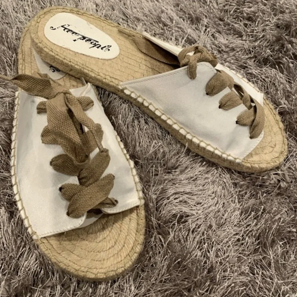 Free People Cream and Tan Lace-Up Slide Espadrilles